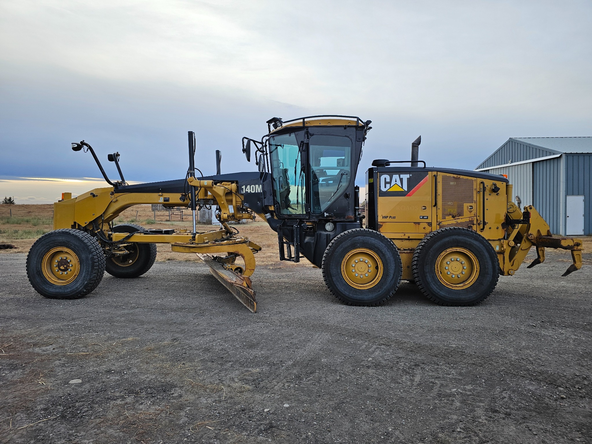 2008 CAT 140M VHP Plus